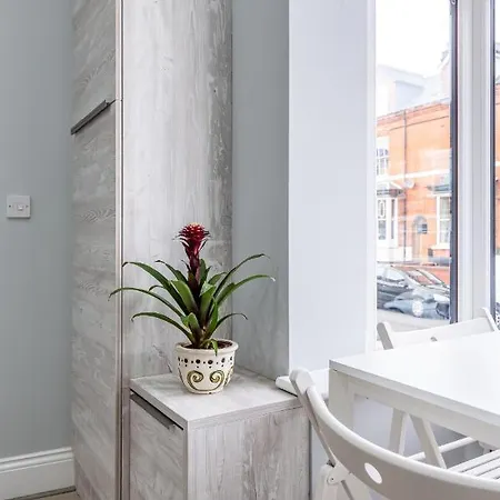 Stunning Fully Refurbished