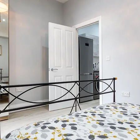 Stunning Fully Refurbished Διαμέρισμα Μπέρμιγχαμ