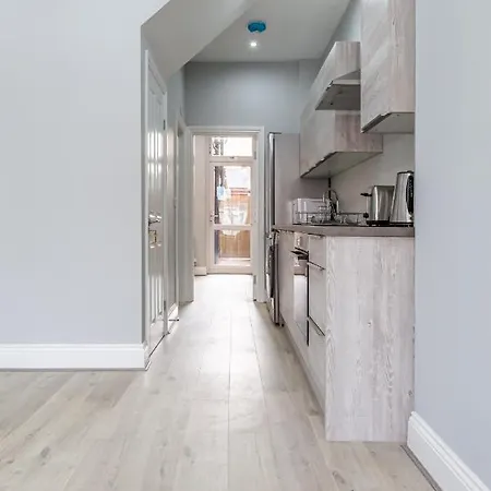 Διαμέρισμα Stunning Fully Refurbished